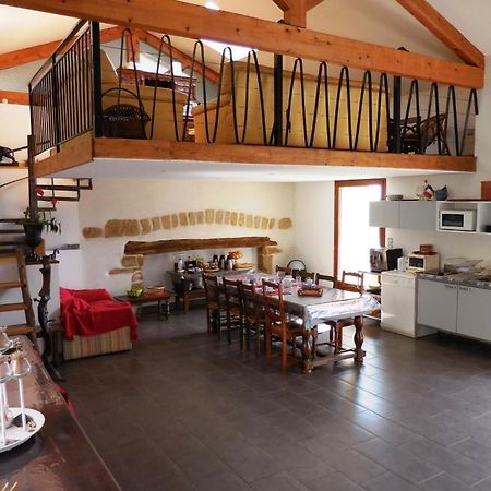 Maison D'Hotes Des 2 Chenes Bessenay 외부 사진