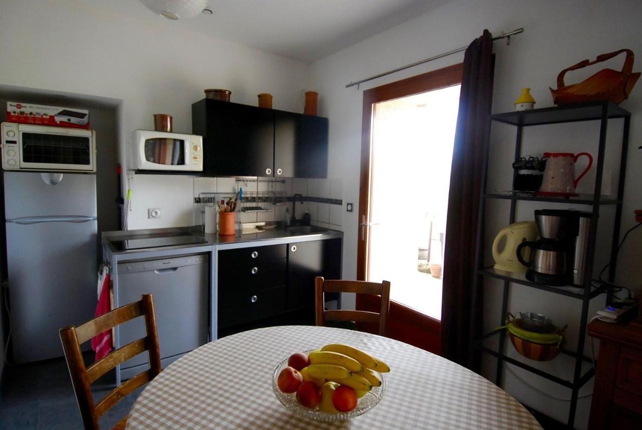 Maison D'Hotes Des 2 Chenes Bessenay 외부 사진