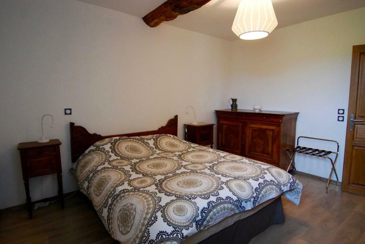 Maison D'Hotes Des 2 Chenes Bessenay 외부 사진